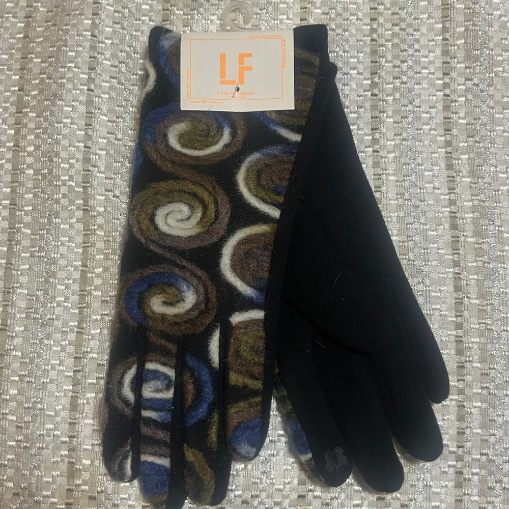 NWT Yarn Swirl Embroidered Texting Gloves S/M OS